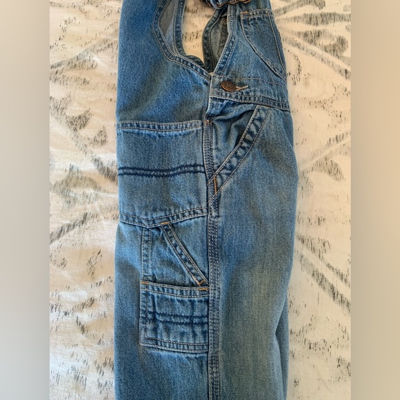 5/$15 Classic Osh Kosh Overalls size 18 months. In gently used, which is soft 🥰 - Picture 6 of 6